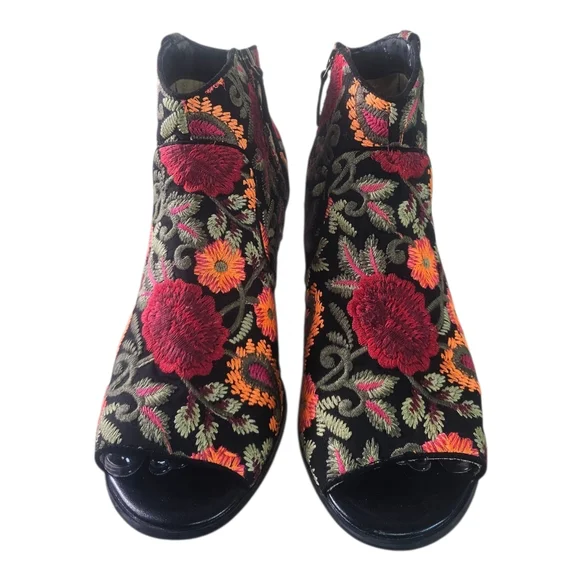 Crown Vintage Frankie Embroidered Open Toe Ankle Boot Shoe Size 11M - Picture 9 of 9